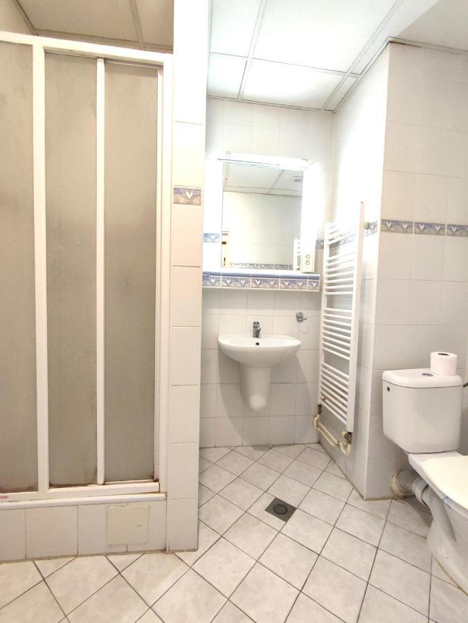 Hotel Jurki Dom Братислава Номер фото